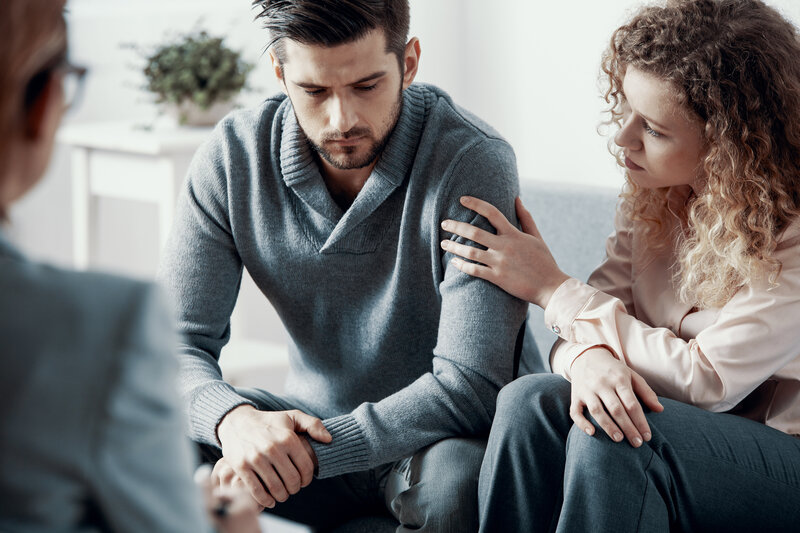 mann mit libidoverlust mann bei paarberatung wegen libidoverlust